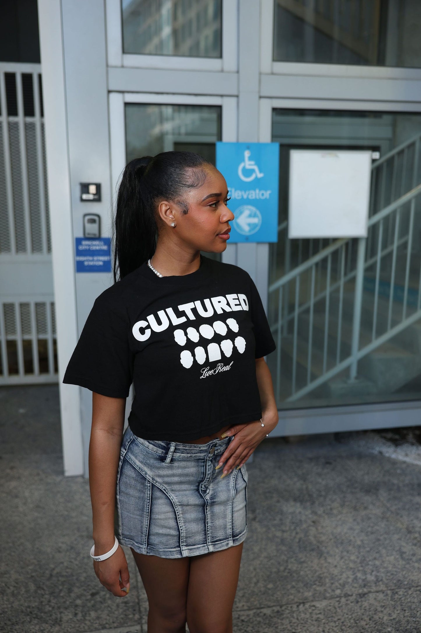 CULTURED Tee Cropped [Black]
